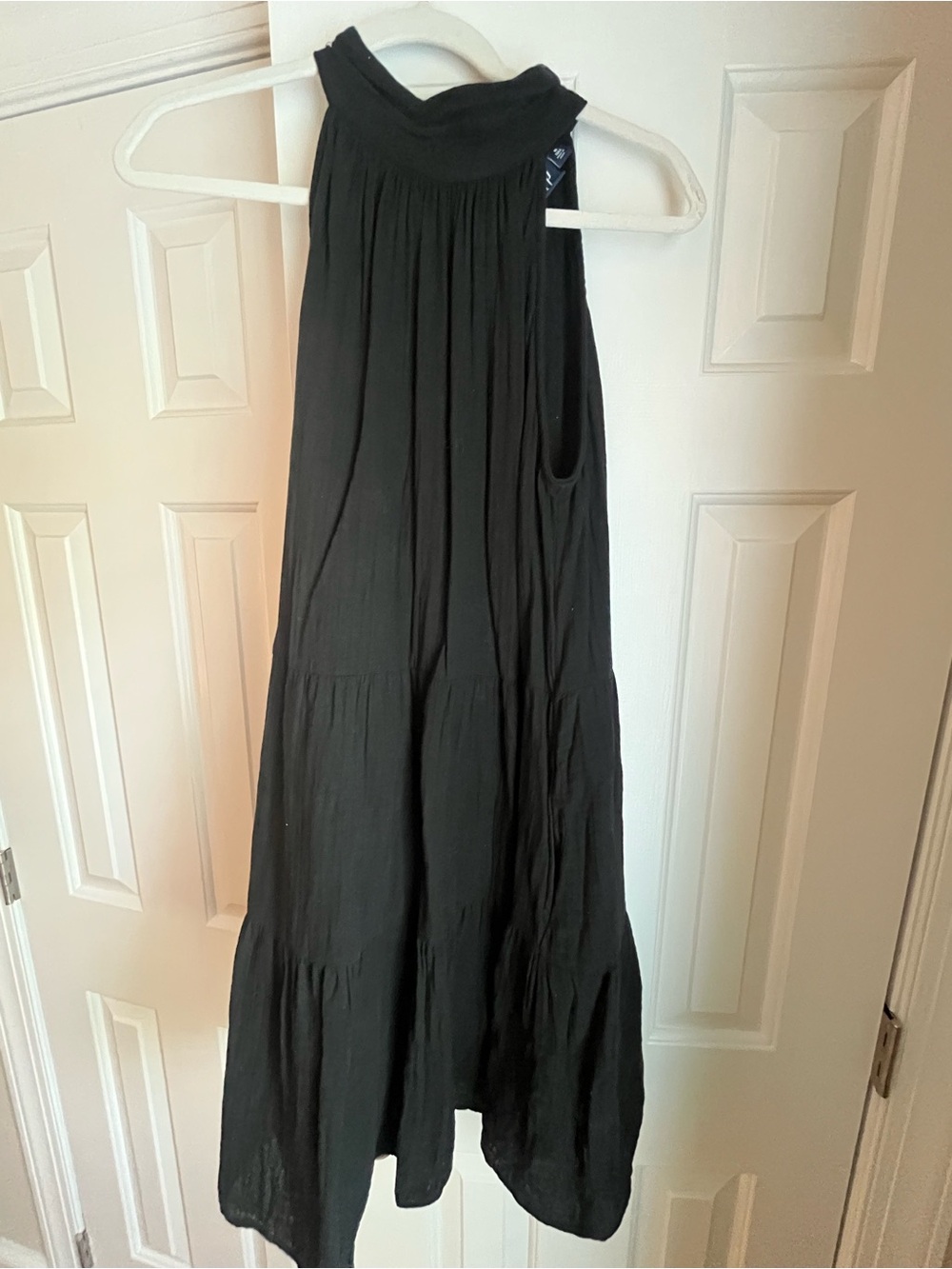 GAP - Black High-Neck Tiered Midi Dress